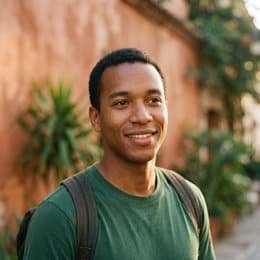 Un joven con su libro y su mochila, de camino a una entrevista